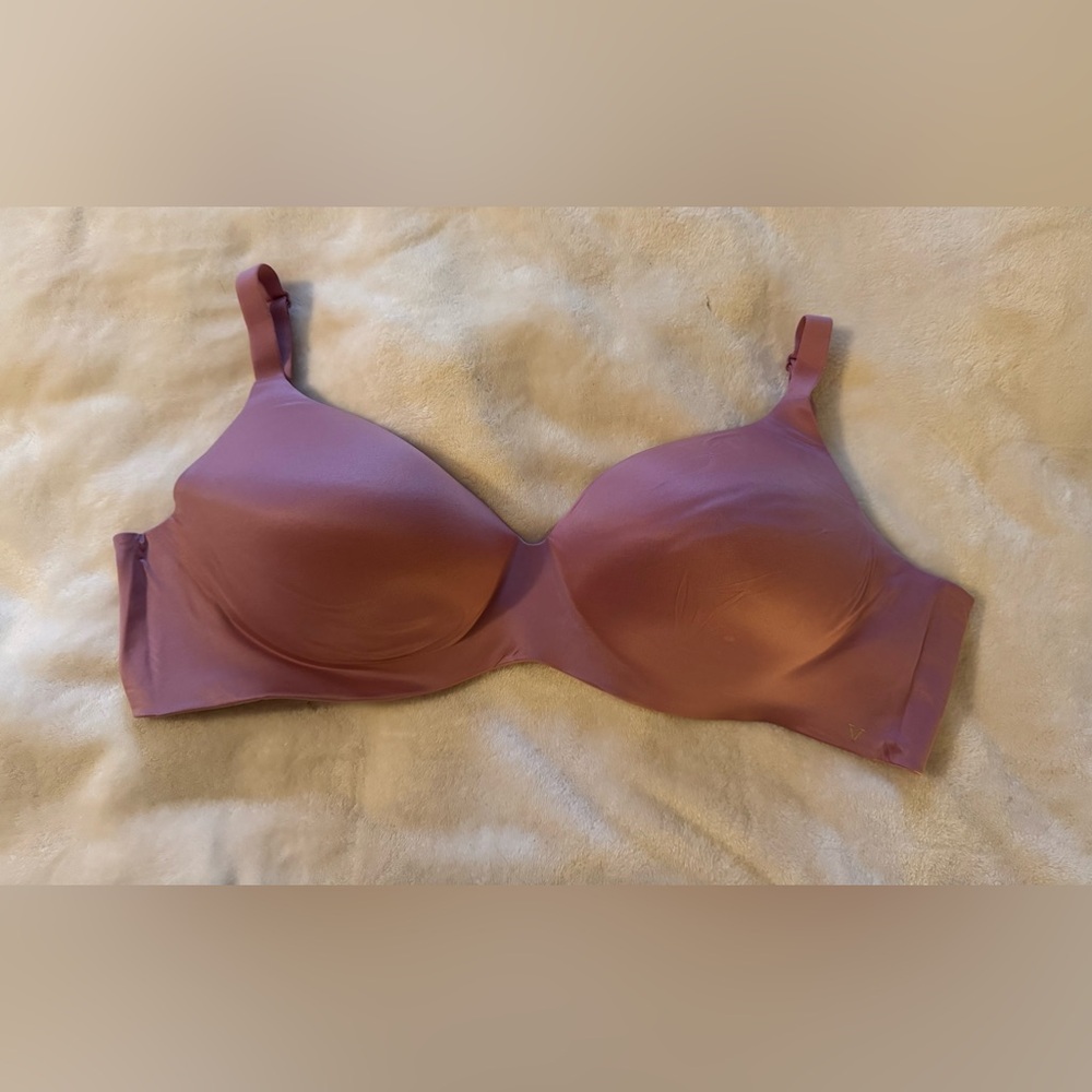 Victoria's Secret Dusty Purple Seamless Bra